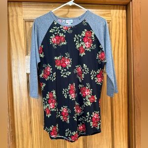 LuLaRoe Quarter Sleeve Blouse